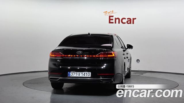 Kia K7 из Кореи Encar
