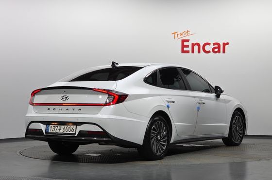 Hyundai Sonata Premium Plus — пробег 35 149 км — фото 2 из 5