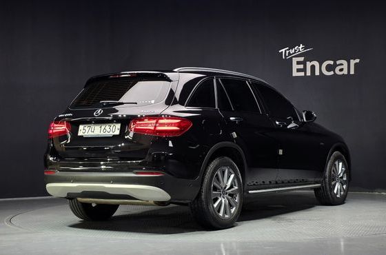 Mercedes-Benz GLC-Class GLC350e 4MATIC Premium — пробег 87 341 км — фото 2 из 5