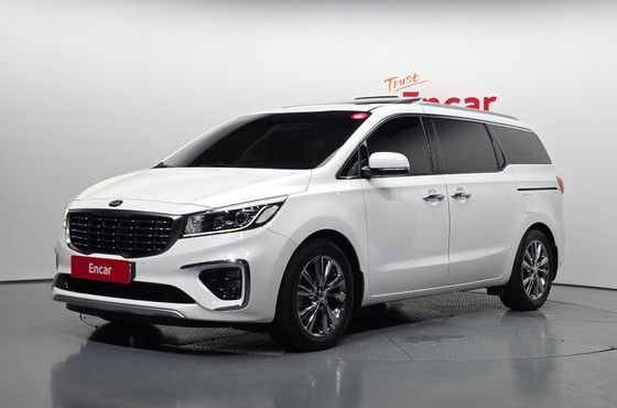 Kia Carnival 9-Seater Noblesse Special — пробег 84 146 км — фото 1 из 5