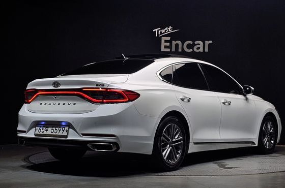 Hyundai Grandeur 2.2 Diesel Premium — пробег 149 259 км — фото 2 из 5