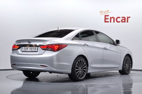 Hyundai Sonata CVVL Premium — пробег 60 745 км — фото 2 из 5
