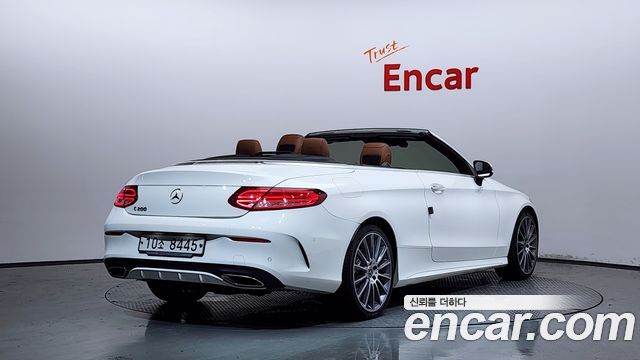 Mercedes-Benz C-Class из Кореи Encar