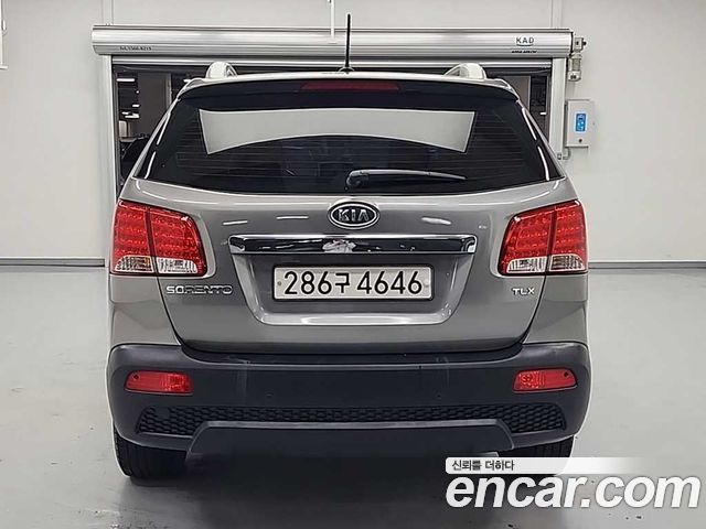 Kia Sorento Diesel 2.0 2WD TLX High-Deluxe — пробег 156 430 км — фото 3 из 5