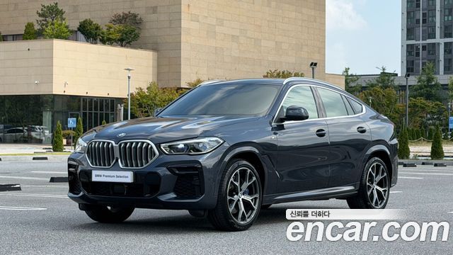 BMW X6 xDrive40i M Sport — пробег 60 824 км — фото 1 из 5