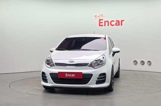 Kia pride 1.4 Diesel Hatchback Luxury — пробег 159 297 км — фото 3 из 5