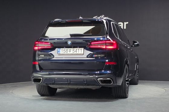BMW X5 M50i — пробег 109 696 км — фото 4 из 5