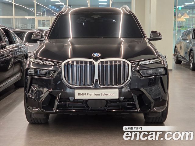 BMW X7 xDrive 40i M Sport 7STR — пробег 16 762 км — фото 3 из 5