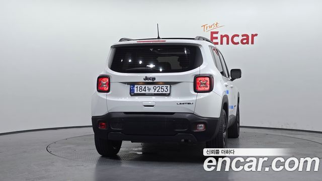 Jeep Renegade 1.3 Limited — пробег 54 802 км — фото 4 из 5