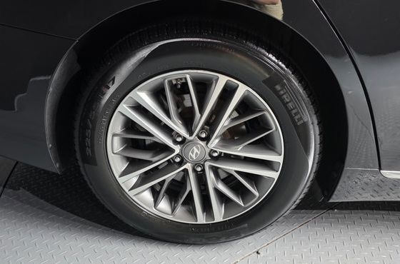 Hyundai Grandeur 2.4 Premium — пробег 72 556 км — фото 5 из 5