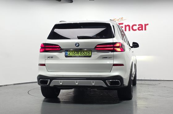 BMW X5 xDrive 40i M Sport — пробег 16 731 км — фото 4 из 5