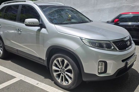 Kia Sorento Diesel 2.0 2WD Trendy — пробег 95 000 км — фото 2 из 5