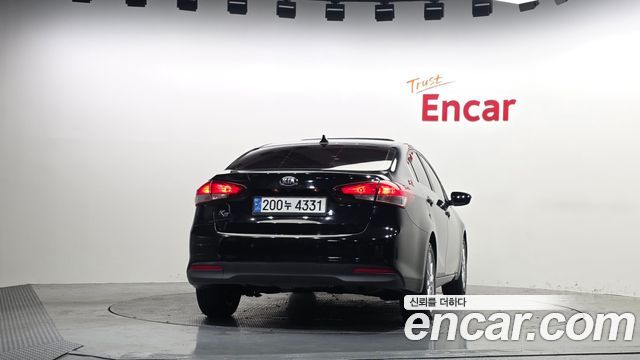 Kia K3 из Кореи Encar