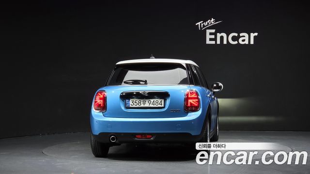 Mini Cooper из Кореи Encar