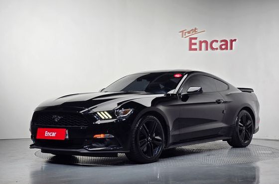 Ford Mustang Coupe — пробег 189 715 км — фото 1 из 5