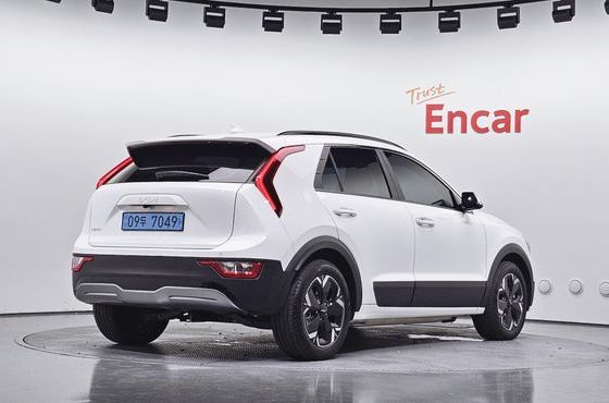 Kia Niro Air — пробег 5 739 км — фото 2 из 5