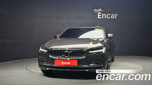 Volvo S90 B6 AWD Ultimate Bright — пробег 12 404 км — фото 3 из 5