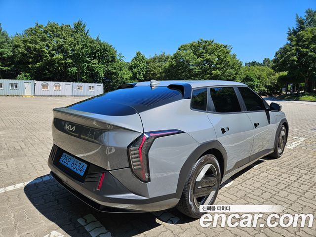 Kia EV4 из Кореи Encar