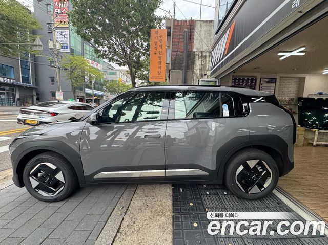 Kia EV3 Long Range 2WD Earth — пробег 571 км — фото 4 из 5
