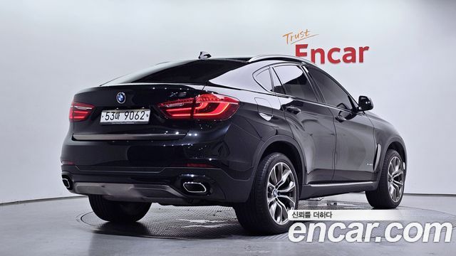 BMW X6 xDrive 40d — пробег 66 565 км — фото 2 из 5