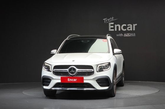 Mercedes-Benz GLB-Class GLB250 4MATIC — пробег 56 805 км — фото 3 из 5