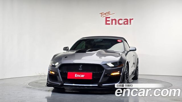 Ford Mustang GT Convertible — пробег 53 127 км — фото 3 из 5