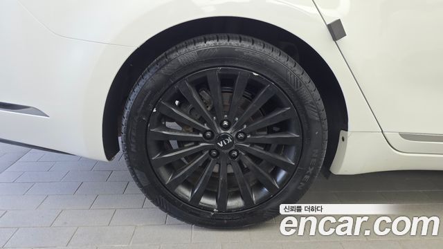 Kia K7 из Кореи Encar
