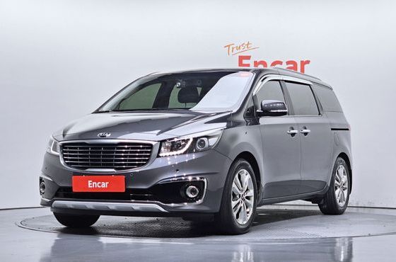 Kia Carnival 9-seater Prestige — пробег 124 793 км — фото 1 из 5