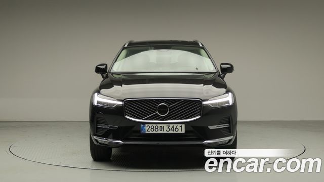 Volvo XC60 B5 Ultra Bright Air Sus — пробег 2 453 км — фото 2 из 5