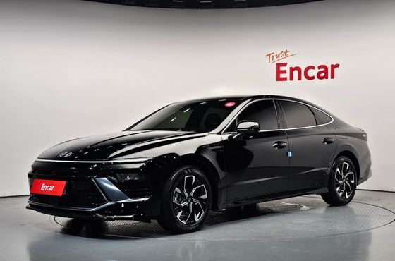 Hyundai Sonata 2.0 Exclusive — пробег 8 441 км — фото 1 из 5