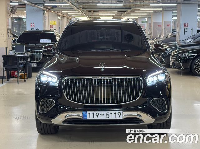 Mercedes-Benz GLS-Class Maybach GLS600 4MATIC — пробег 3 440 км — фото 3 из 5