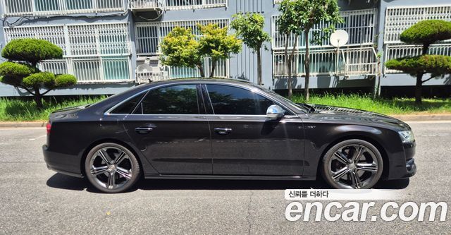 Audi S8 4.0 TFSI quattro D4 — пробег 116 000 км — фото 4 из 5