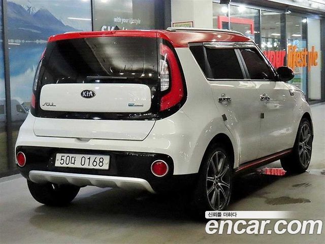 Kia Soul 1.6 Diesel Noblesse Special — пробег 102 951 км — фото 4 из 5