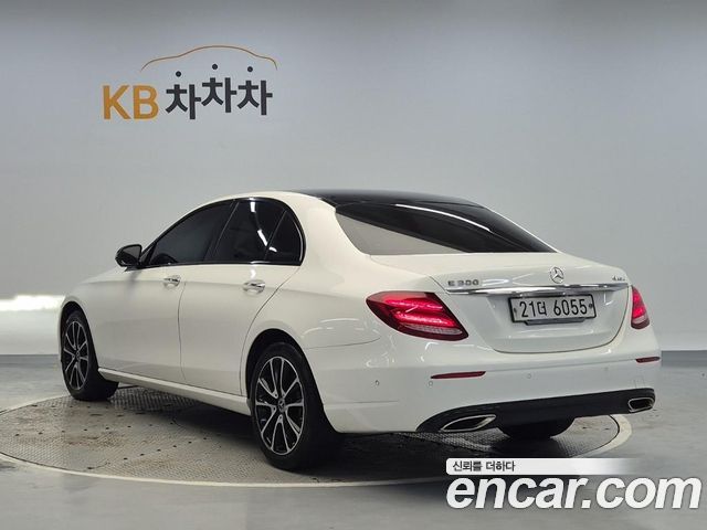 Mercedes-Benz E-Class E300 4MATIC Avnatgarde — пробег 172 281 км — фото 2 из 5