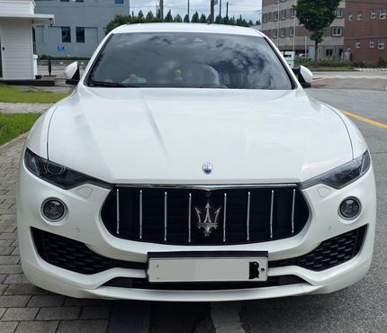 Maserati Levante 3.0 Diesel AWD GranLusso — пробег 54 000 км — фото 3 из 5