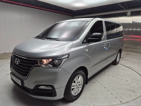 Hyundai Starex Van 5-Seater Modern — пробег 36 760 км — фото 1 из 5