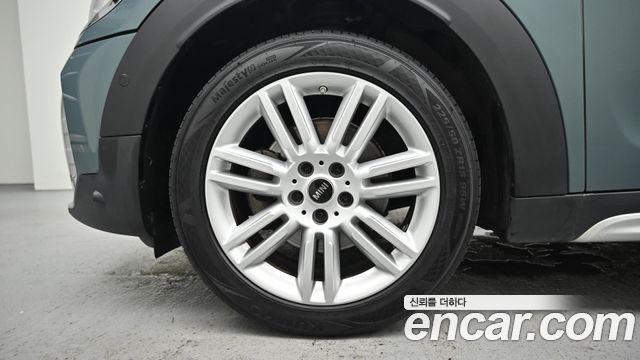 Mini Countryman Classic Plus 2nd — пробег 62 699 км — фото 5 из 5