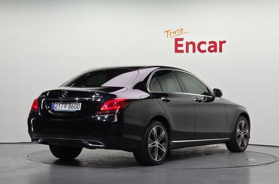 Mercedes-Benz C-Class C220 d 4MATIC Exclusive — пробег 100 243 км — фото 2 из 5