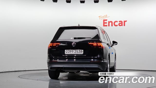 Volkswagen Tiguan из Кореи Encar