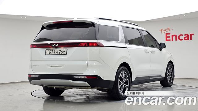 Kia Carnival 9-Seater Prestige — пробег 98 583 км — фото 2 из 5