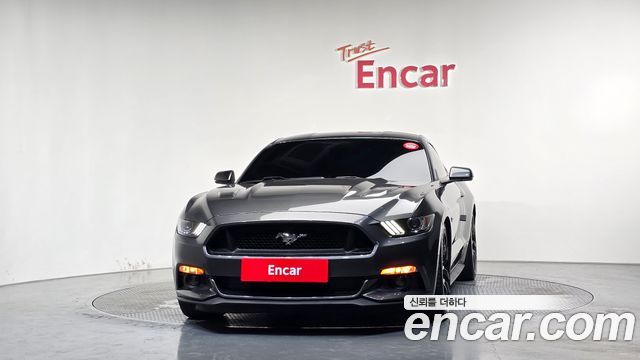 Ford Mustang GT Coupe — пробег 103 355 км — фото 3 из 5