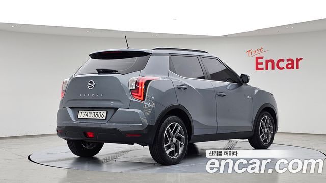 Ssangyong TIBOLI из Кореи Encar