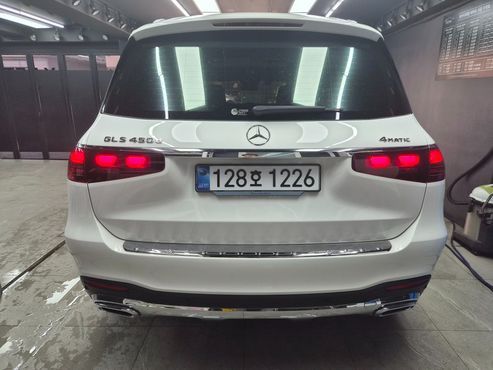 Mercedes-Benz GLS-Class GLS450d 4MATIC — пробег 9 826 км — фото 4 из 5