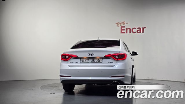 Hyundai Sonata 2.0 Smart — пробег 32 103 км — фото 4 из 5
