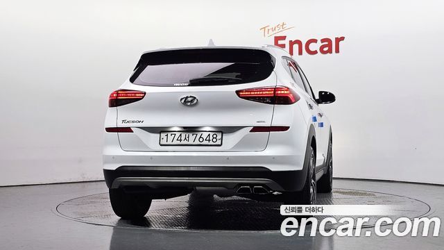 Hyundai Tucson из Кореи Encar