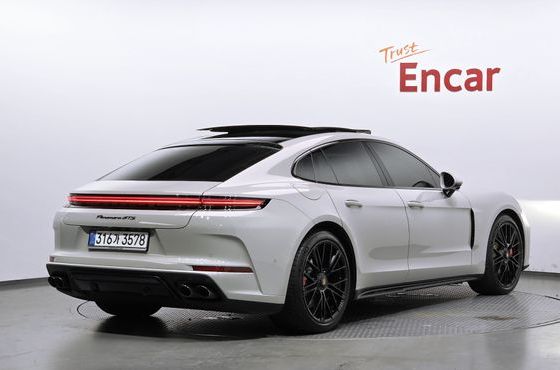 Porsche Panamera 4.0 GTS — пробег 15 885 км — фото 2 из 5