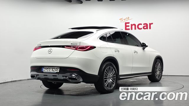 Mercedes-Benz GLC-Class GLC300 4MATIC Avnatgarde Coupe — пробег 10 126 км — фото 2 из 5
