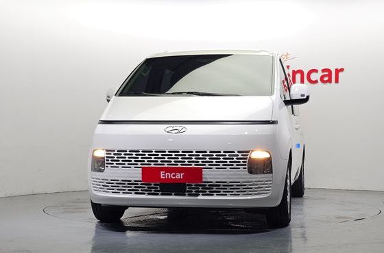 Hyundai Staria Tourer 11-Seater Modern — пробег 9 278 км — фото 3 из 5
