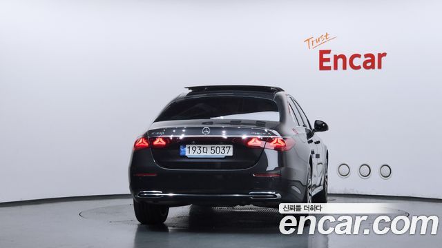 Mercedes-Benz E-Class из Кореи Encar