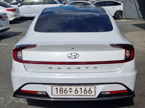 Hyundai Sonata 2.0 Smart — пробег 151 855 км — фото 3 из 5